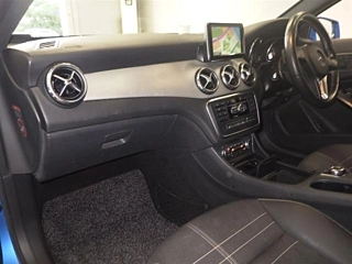 MERCEDES BENZ GLA CLASS 2015