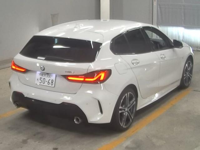 BMW 1 SERIES 2021