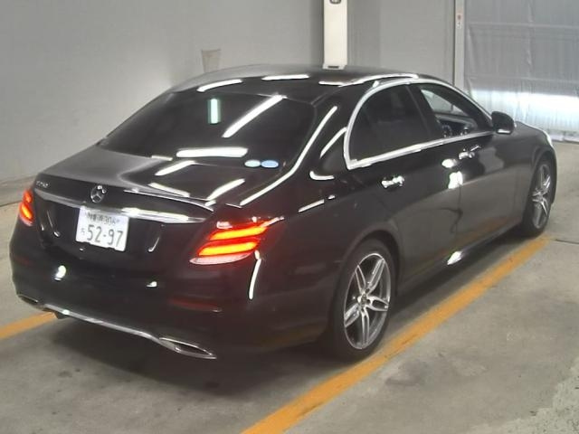 MERCEDES BENZ E CLASS 2019