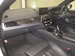 BMW 5 SERIES 2018