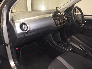 VOLKSWAGEN UP 2018