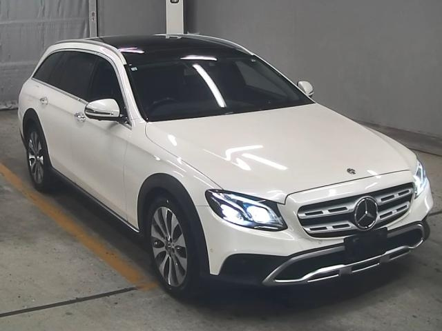 MERCEDES BENZ E CLASS WAGON 2018