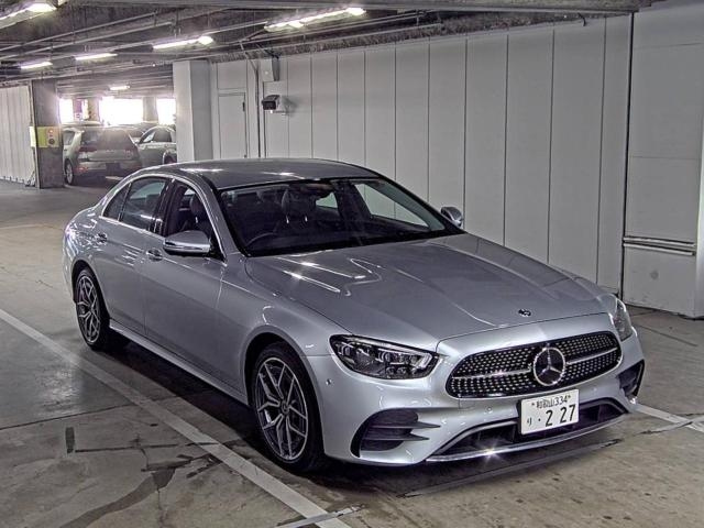 MERCEDES BENZ E CLASS 2021