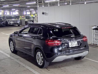 MERCEDES BENZ GLA CLASS 2017