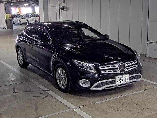MERCEDES BENZ GLA CLASS 2017