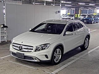 MERCEDES BENZ GLA CLASS 2016