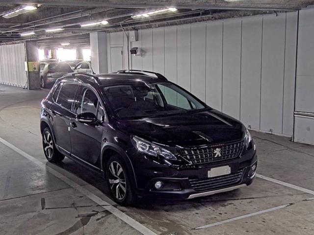 PEUGEOT 2008 2017