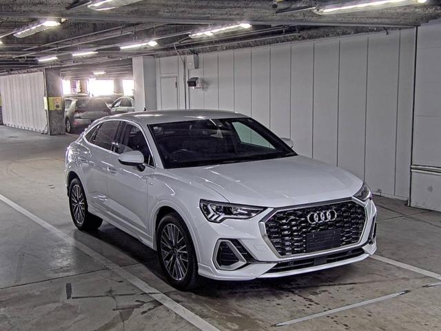 AUDI Q3 2020