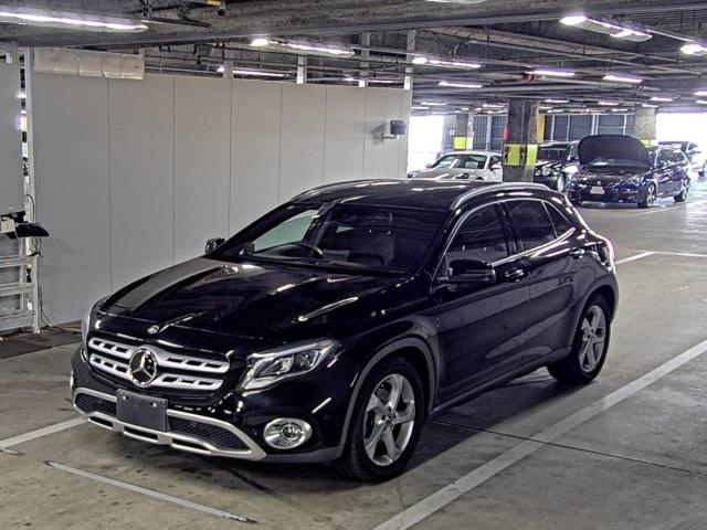 MERCEDES BENZ GLA CLASS 2018