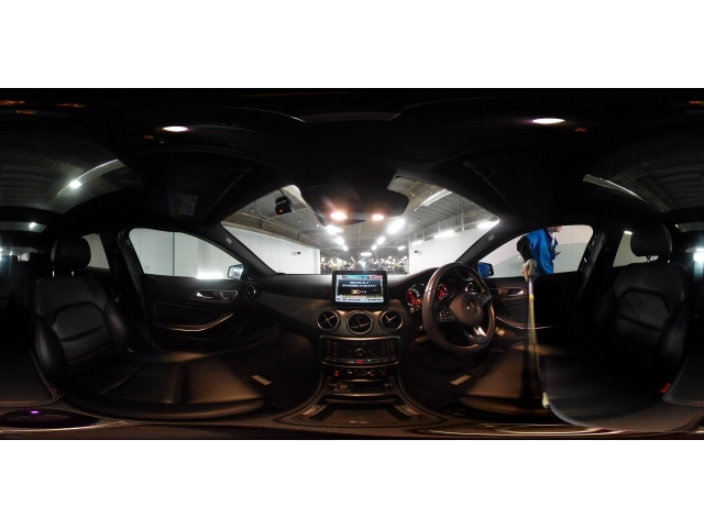 MERCEDES BENZ GLA CLASS 2018