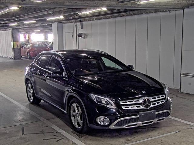 MERCEDES BENZ GLA CLASS 2018