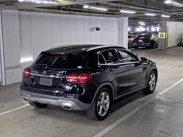 MERCEDES BENZ GLA CLASS 2018