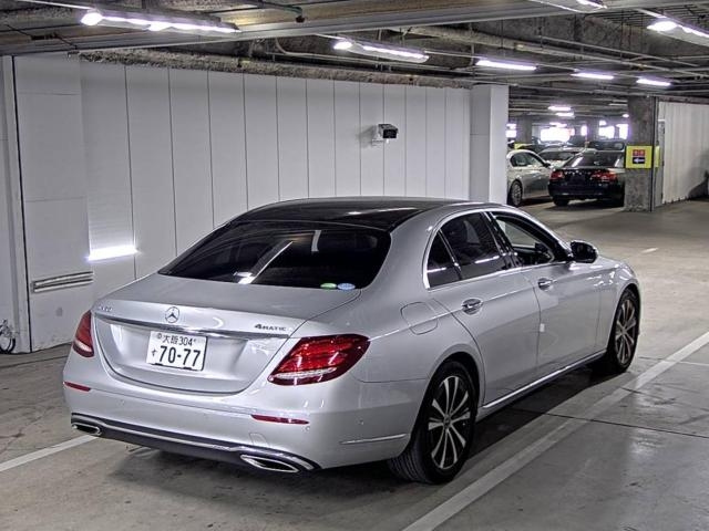 MERCEDES BENZ E CLASS 2019