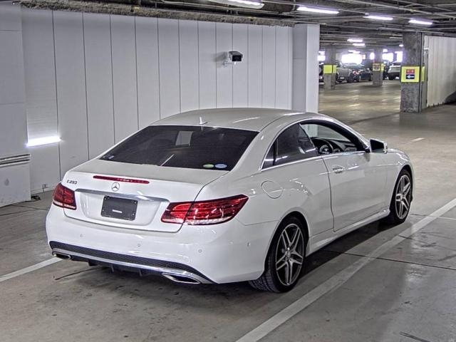 MERCEDES BENZ E CLASS 2015