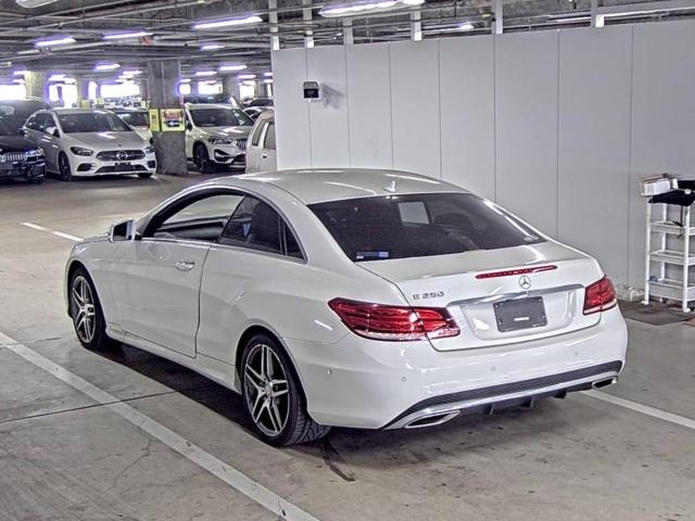 MERCEDES BENZ E CLASS 2015