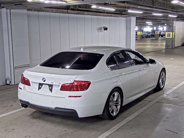 BMW 5 SERIES 2015