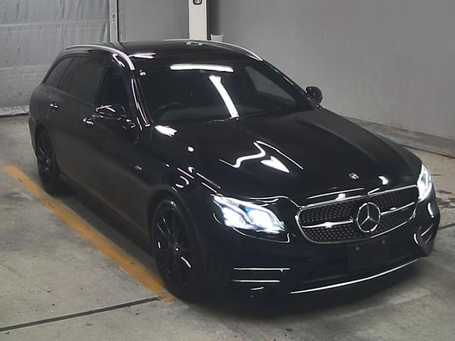 MERCEDES BENZ AMG 2018