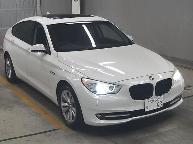 BMW 5 SERIES 2011