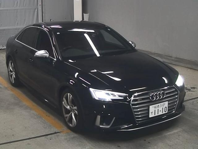 AUDI S4 2019