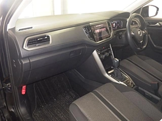 VOLKSWAGEN T-ROC 2022