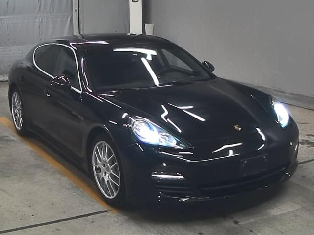 PORSCHE PANAMERA 2012