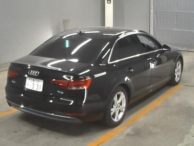 AUDI A4 2017