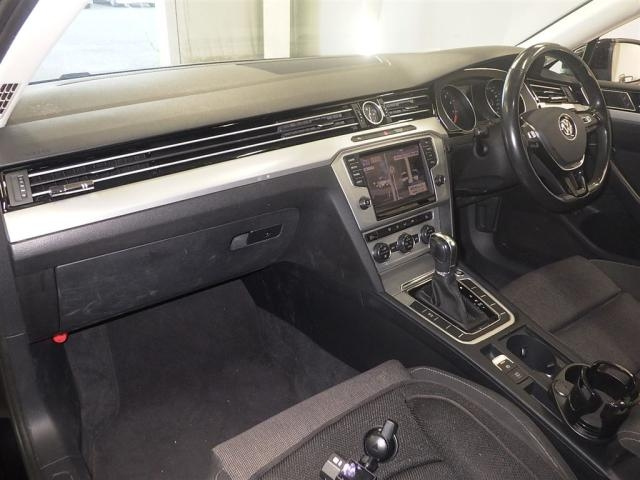 VOLKSWAGEN PASSAT VARIANT 2016