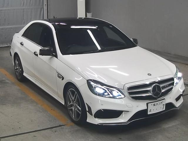 MERCEDES BENZ E CLASS 2015