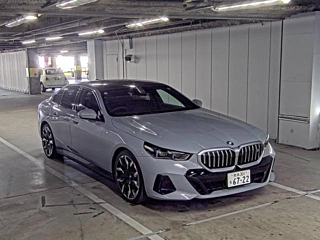 BMW i5 2023