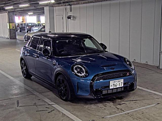BMW MINI 2022