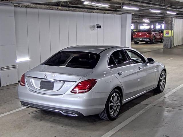 MERCEDES BENZ C CLASS 2016