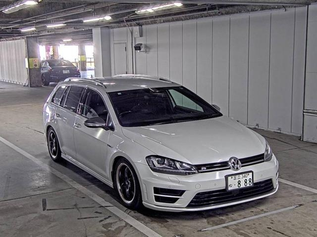 VOLKSWAGEN GOLF VARIANT 2016