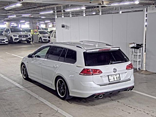 VOLKSWAGEN GOLF VARIANT 2016