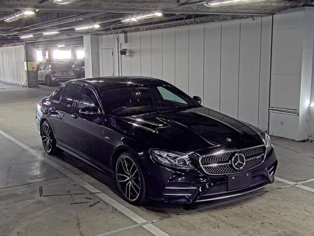 MERCEDES BENZ AMG 2020