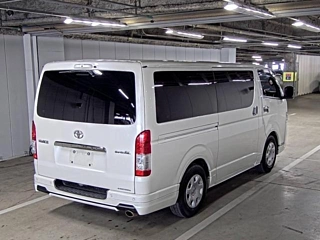 TOYOTA HIACE VAN 2020