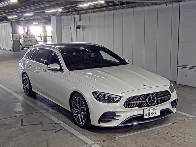 MERCEDES BENZ E CLASS WAGON 2022
