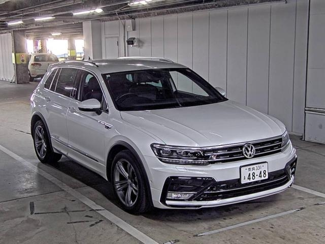 VOLKSWAGEN TIGUAN 2017