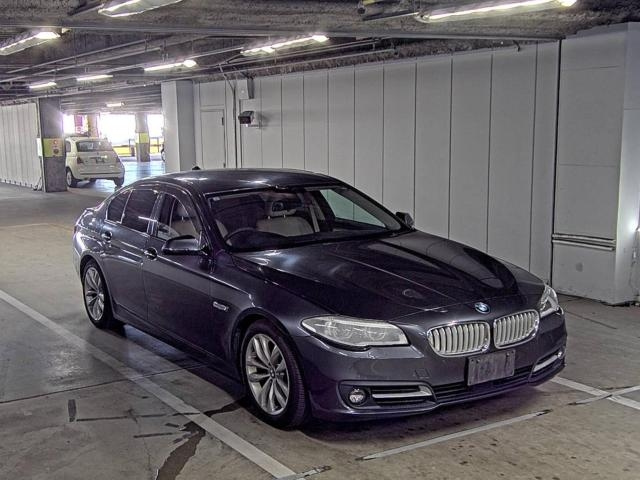 BMW 5 SERIES 2015