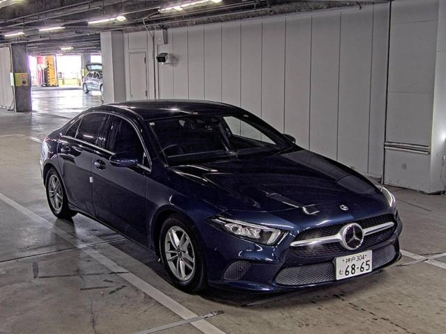 MERCEDES BENZ A CLASS 2020