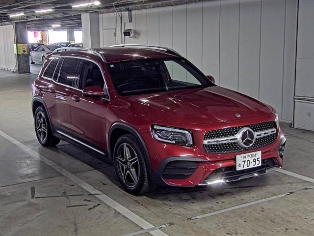 MERCEDES BENZ GLB 2023