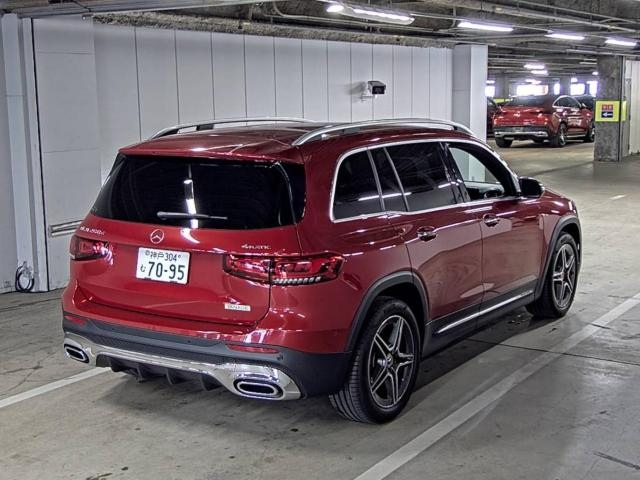 MERCEDES BENZ GLB 2023