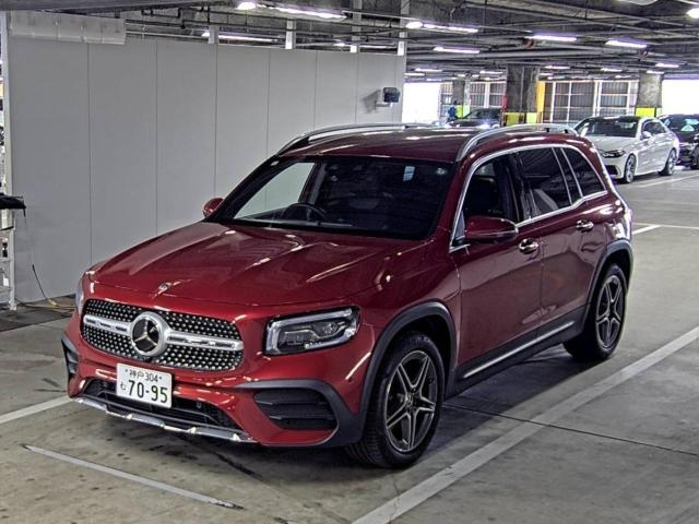 MERCEDES BENZ GLB 2023