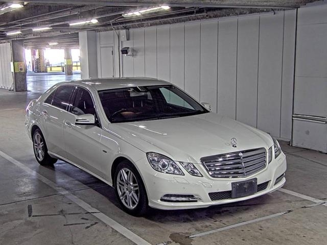 MERCEDES BENZ E CLASS 2012
