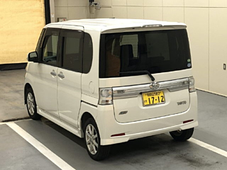 DAIHATSU TANTO 2013