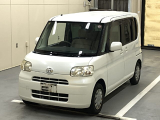 DAIHATSU TANTO 2008