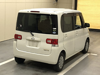 DAIHATSU TANTO 2008
