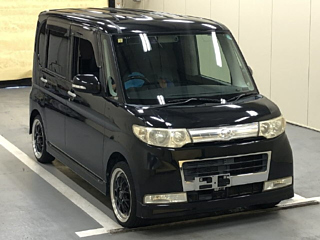 DAIHATSU TANTO 2008