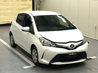 TOYOTA VITZ 2014