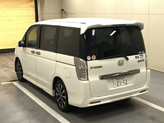 HONDA STEP WAGON 2014