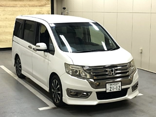 HONDA STEP WAGON 2014